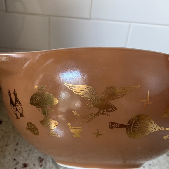 Pyrex vintage early American pattern 444 Cinderella bowl. Very good condition - Picture 2 of 5